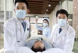 娱乐吃瓜君实习医生,娱乐吃瓜君的医途奇遇记